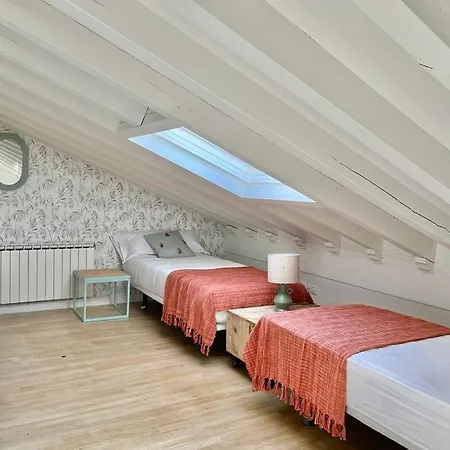 Holiday home Wishome-Casa Familiar Con Piscina, Cerca De Cala Berellin Prellezo