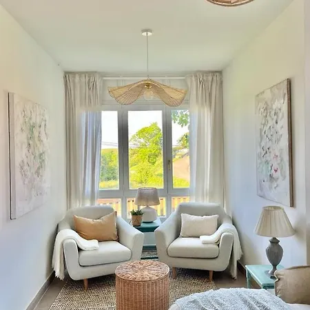 Holiday home Wishome-Casa Familiar Con Piscina, Cerca De Cala Berellin
