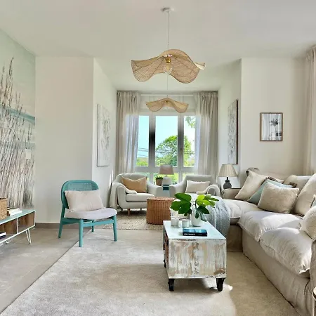 Feriehus Wishome-bonita Casa Familiar Con Piscina Privada, Cala Berellin Prellezo